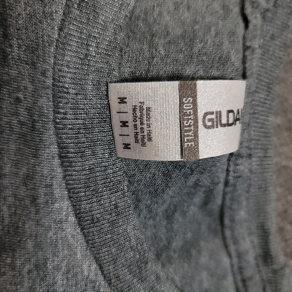 Peace, Love & Cruise Women's Gildan Soft Style Size Medium - Picture 5 of 5